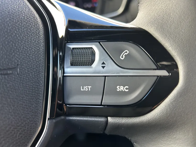 Peugeot 2008 ALLURE PureTech 130 S&S EAT8 