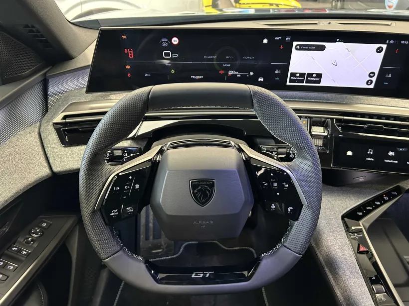5008 GT 1.2 Hybrid 145 e-DCS6