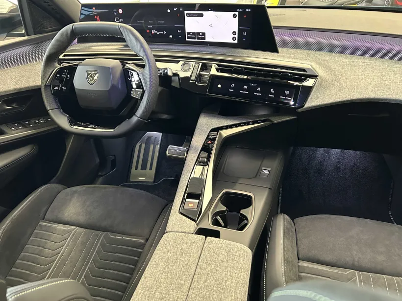 5008 GT 1.2 Hybrid 145 e-DCS6