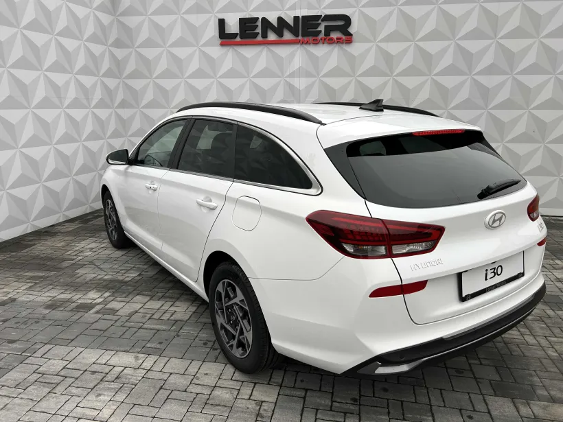 Hyundai i30 1.6 Style kombi