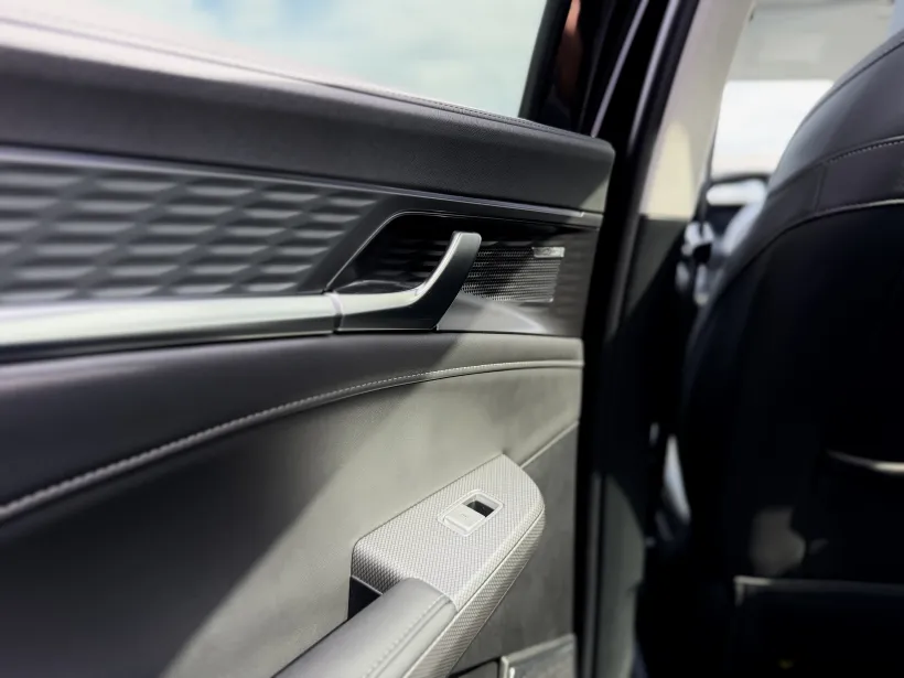 MGS9 PHEV Premium