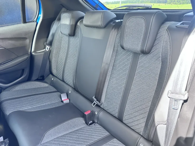 Peugeot 208 ALLURE Hybrid 110 e-DCS6