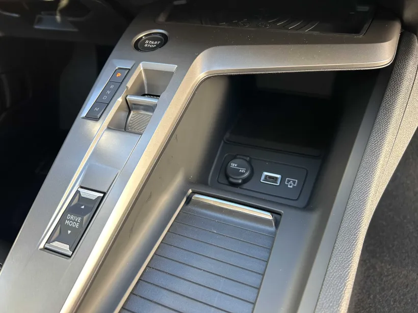 new308 ALLURE Hybrid 145 e-DCS6