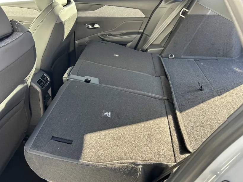 new308 ALLURE Hybrid 145 e-DCS6