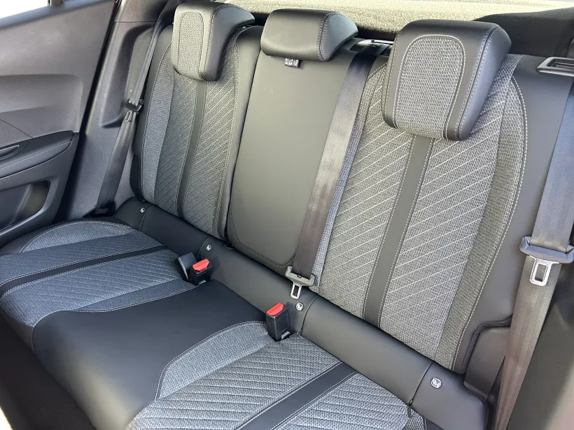 Peugeot 2008 ALLURE PureTech 130 S&S EAT8 