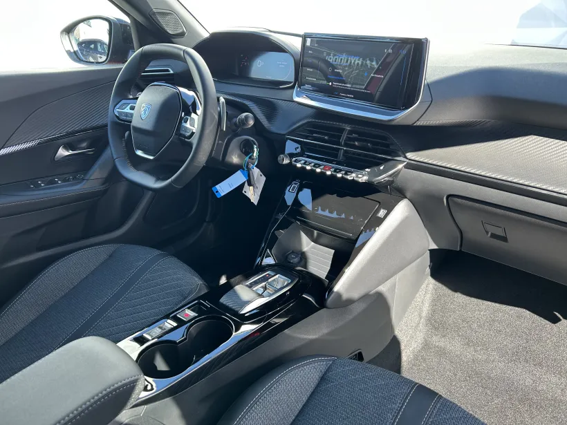 Peugeot 2008 ALLURE PureTech 130 S&S EAT8 