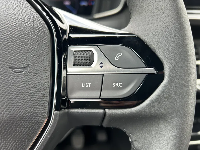 Peugeot 2008 ALLURE PureTech 130 S&S EAT8 