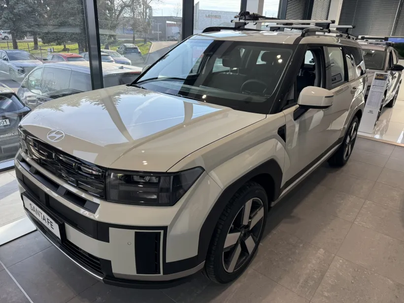 Hyundai SANTA FE 1.6 T-GDi PHEV 4WD AT COMFORT