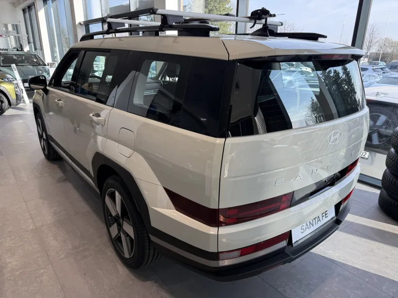 Hyundai SANTA FE 1.6 T-GDi PHEV 4WD AT COMFORT