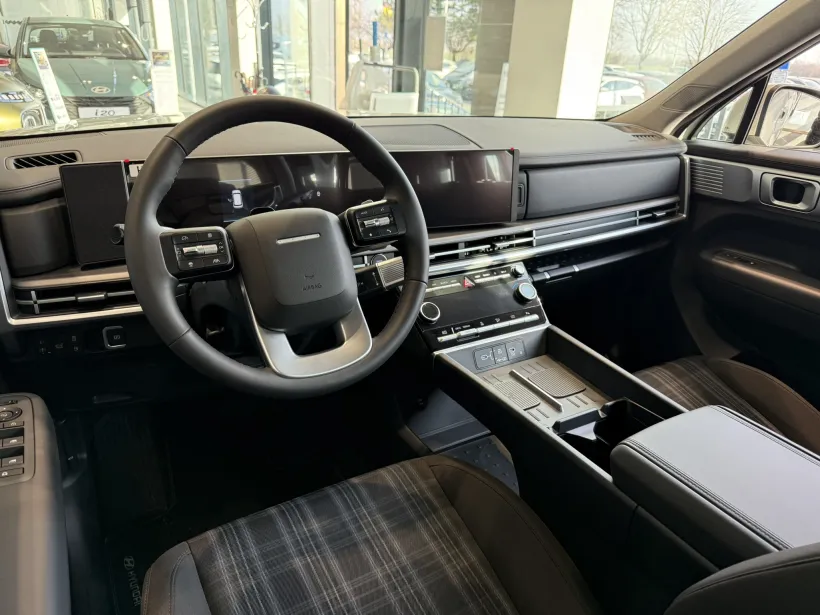 Hyundai SANTA FE 1.6 T-GDi PHEV 4WD AT COMFORT