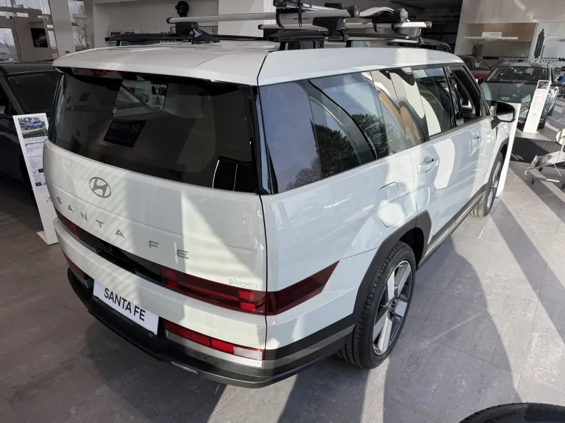Hyundai SANTA FE 1.6 T-GDi PHEV 4WD AT COMFORT