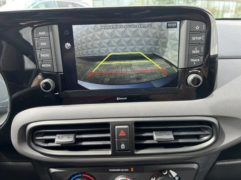 Hyundai i10 1.0i WAVE
