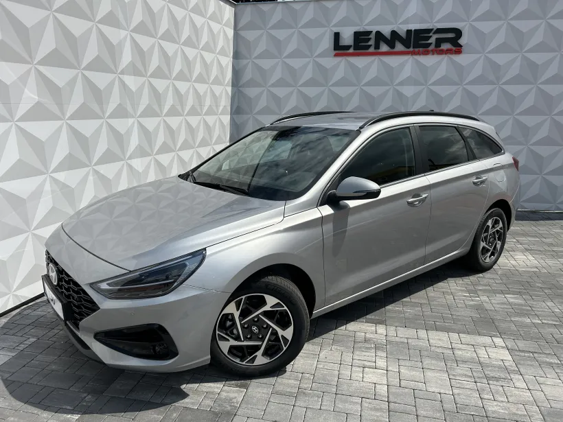 Hyundai i30 WG 1.5 T-GDi DCT STYLE SAFETY