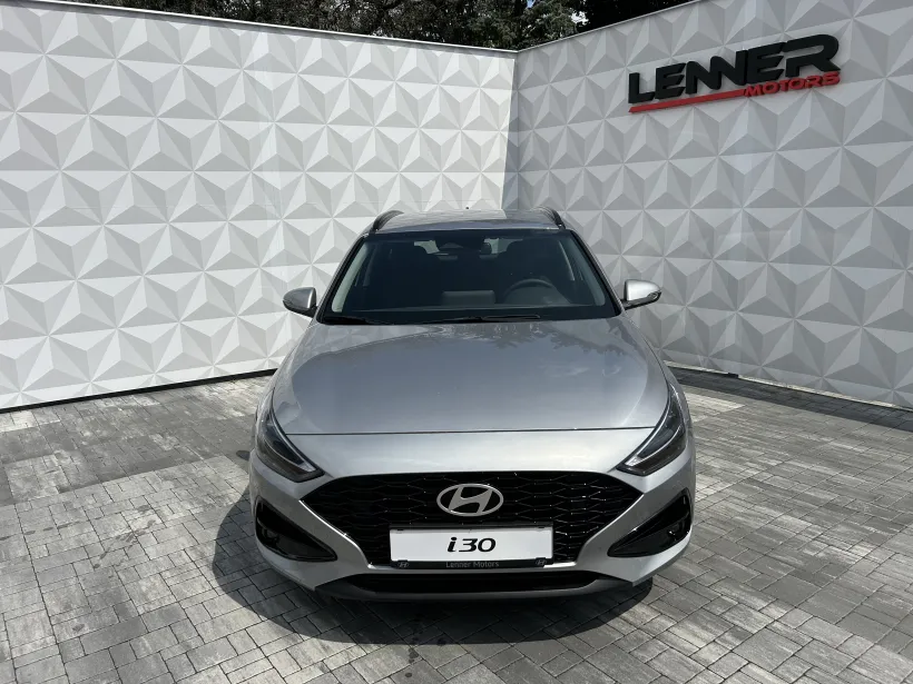 Hyundai i30 WG 1.5 T-GDi DCT STYLE SAFETY