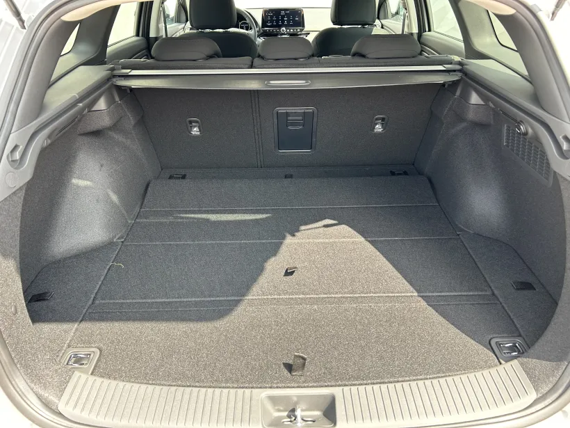 Hyundai i30 WG 1.5 T-GDi DCT STYLE SAFETY