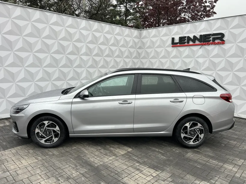 Hyundai i30 WG 1.0 T-GDi GO Czech!