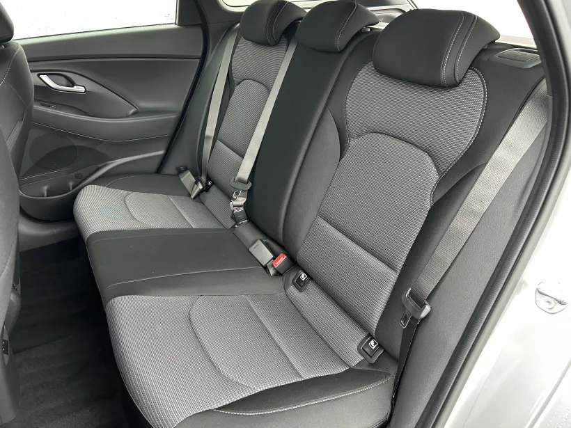 Hyundai i30 1.5 GO Czech kombi