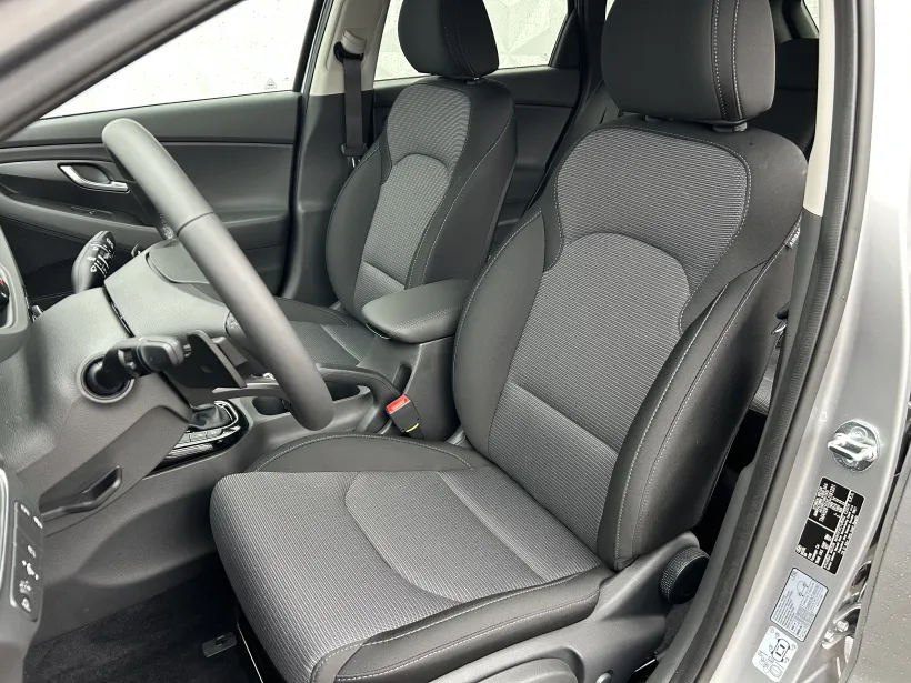 Hyundai i30 1.5 GO Czech kombi