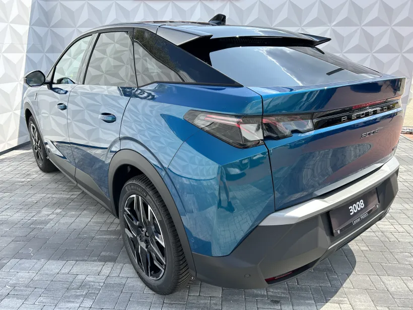 PEUGEOT 3008 GT Hybrid 145 e-DCS6