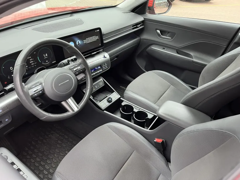 Hyundai KONA 1.6 GDi HEV STYLE