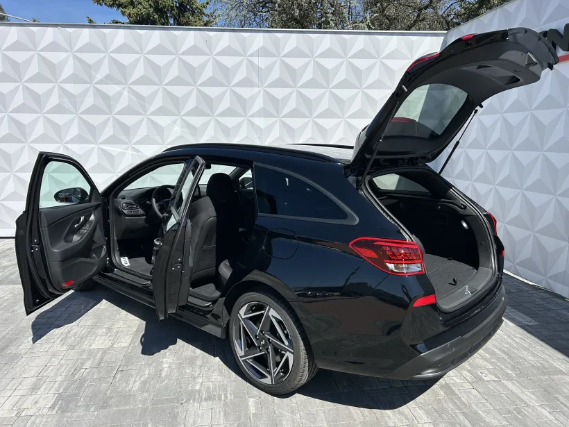 Hyundai i30 WG FL 1.5 T-GDi DCT N Line SAF