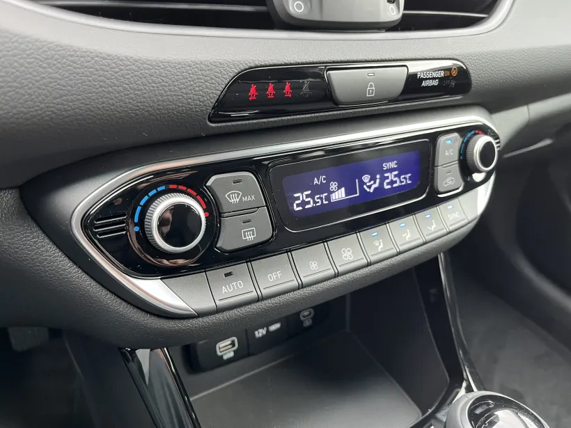 Hyundai i30 kombi GO Czech