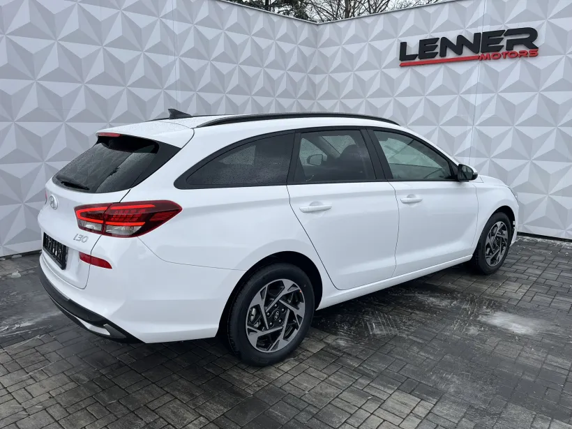 Hyundai i30 kombi GO Czech