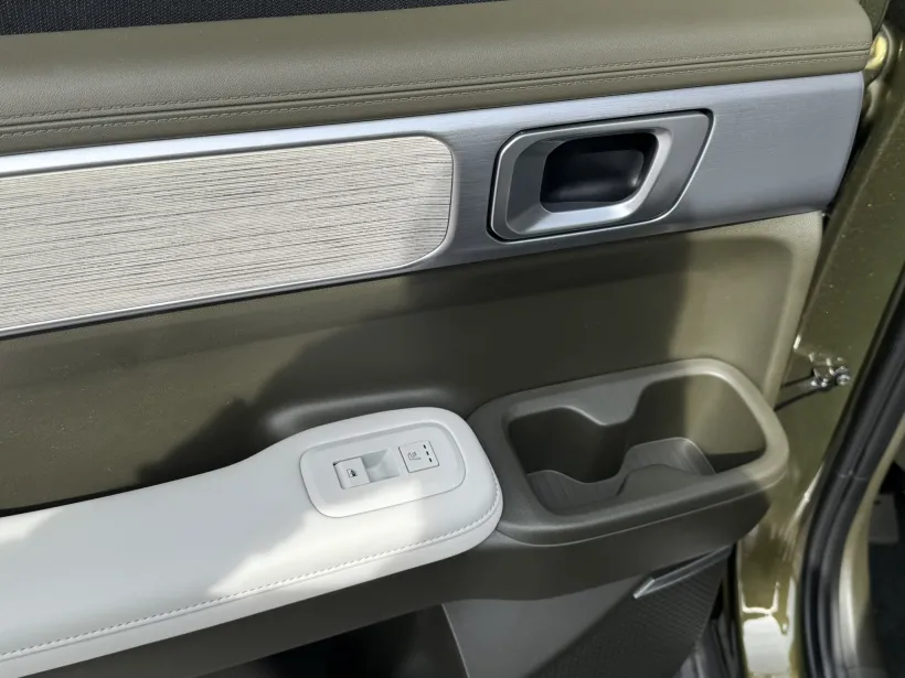 Hyundai SANTA FE 1.6 T-GDi HEV 4WD STYLE PREMIUM GF TMK PNM