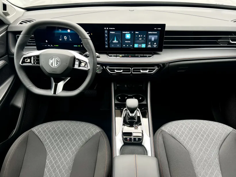 MG HS PHEV Emotion 1.5 TGI
