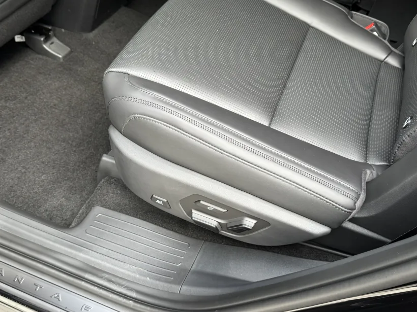 Hyundai SANTA FE 6S 1,6 T-GDI HEV 4WD CALLIGRAP