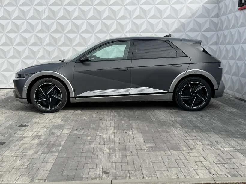 Hyundai IONIQ 5 5 FL 84KWH 4WD STYLE PREMI DSM