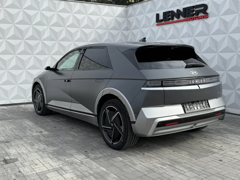 Hyundai IONIQ 5 5 FL 84KWH 4WD STYLE PREMI DSM