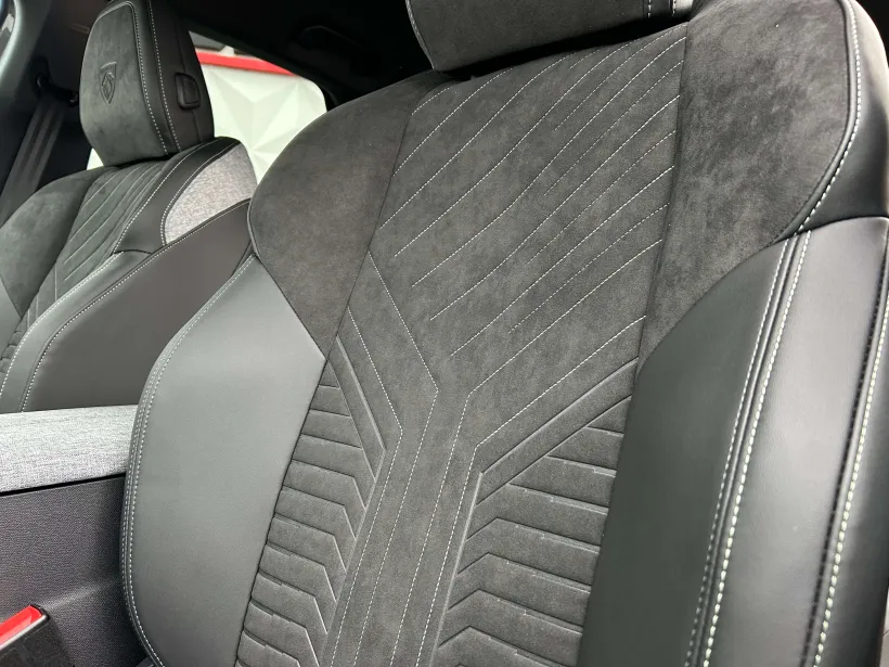 Peugeot 3008 GT Hybrid 145 e-DCS6