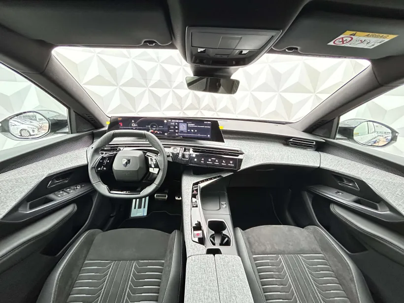 Peugeot 3008 GT Hybrid 145 e-DCS6