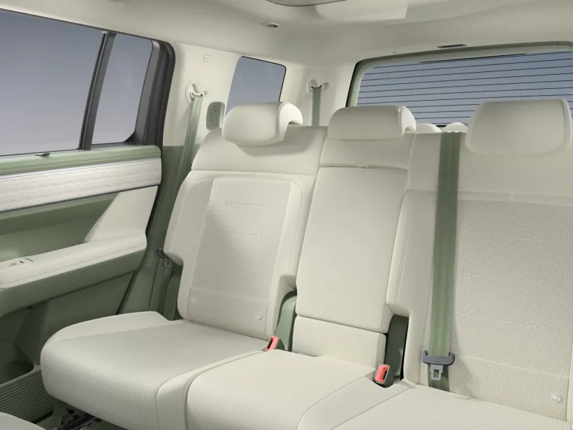 Hyundai SANTA FE - Lenner Motors