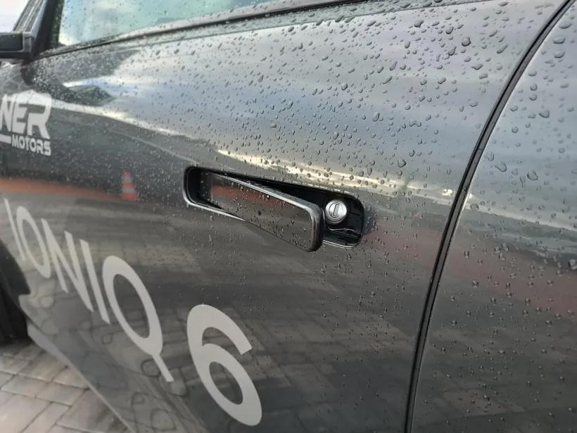 Osobní Hyundai IONIQ 6 #58519