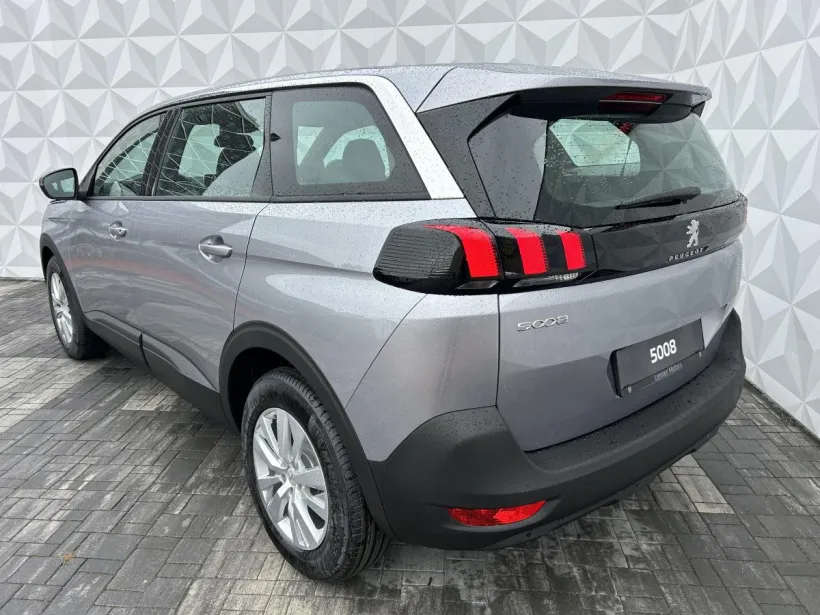 Osobní Peugeot 5008 #58370