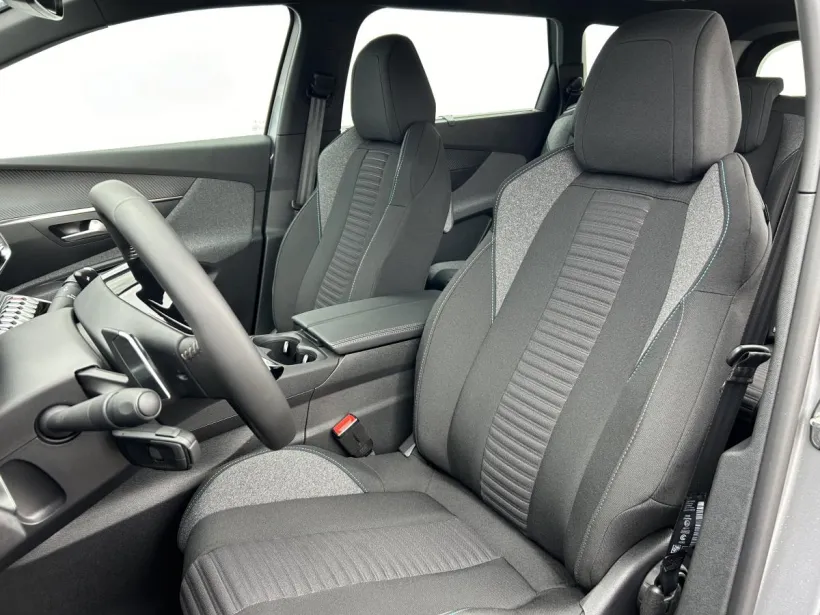 Osobní Peugeot 5008 #58370