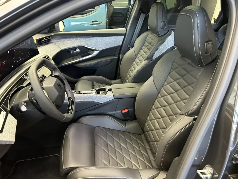 Osobní Peugeot 5008 #58384