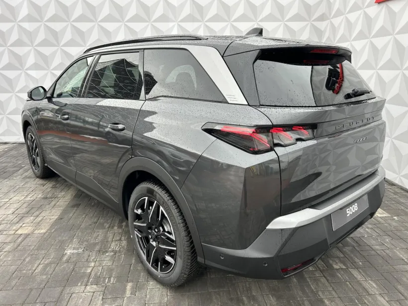 Osobní Peugeot 5008 #58429