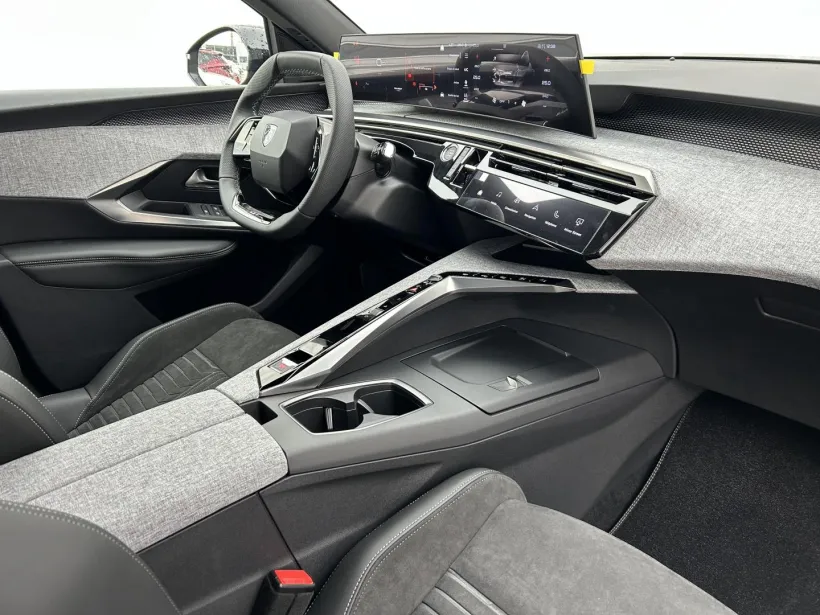 Osobní Peugeot 5008 #58429