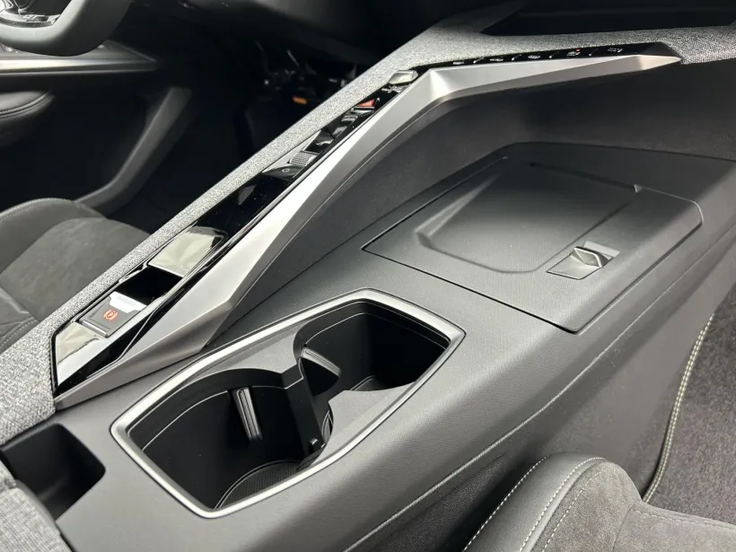 Osobní Peugeot 5008 #58431