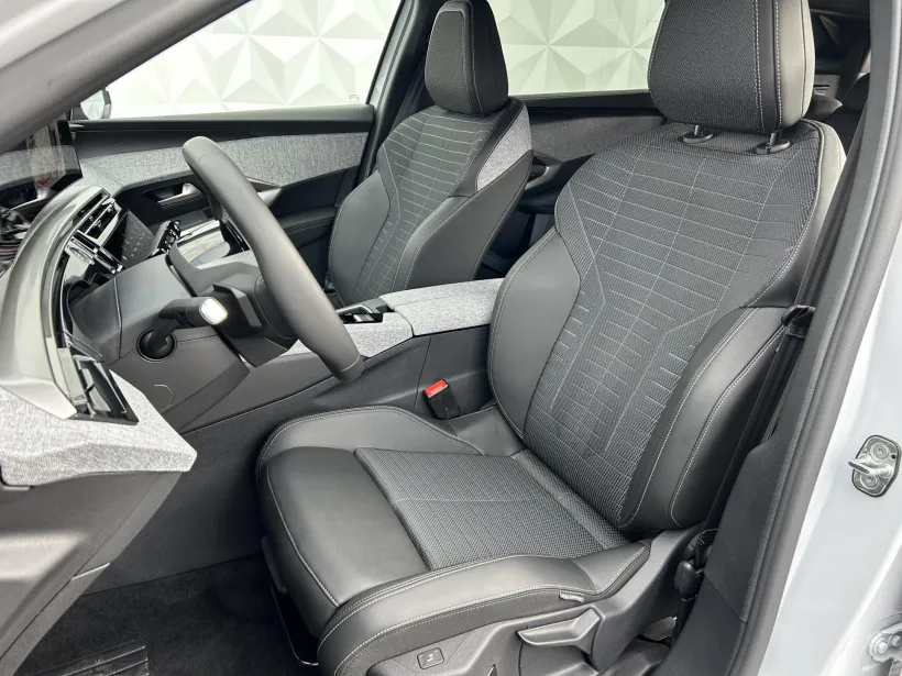 Osobní Peugeot 5008 #58542