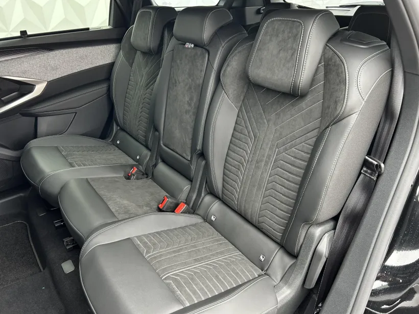 Osobní Peugeot 5008 #58550