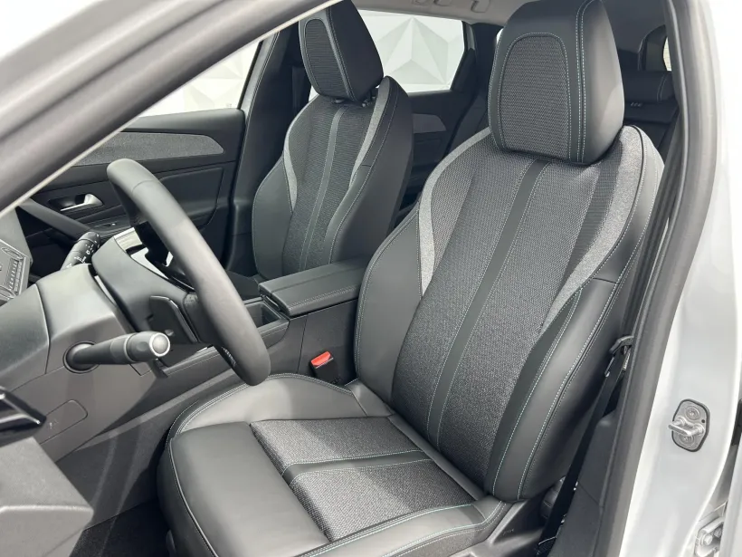 Osobní Peugeot 308 #58639