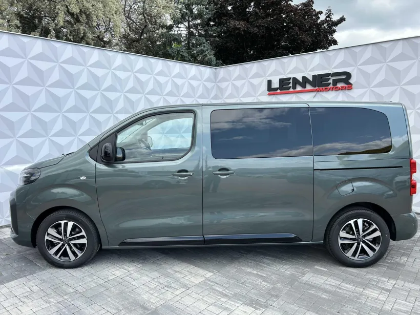 Osobní Peugeot Traveller #58681