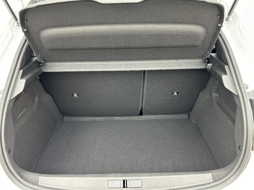 Osobní Peugeot 208 #58828