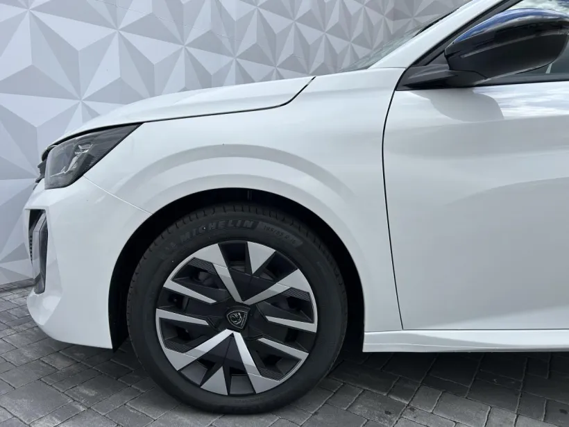 Osobní Peugeot 208 #58828