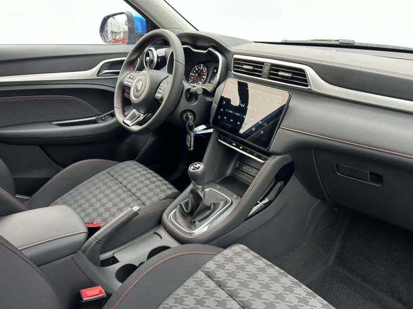 Osobní MG ZS #58396